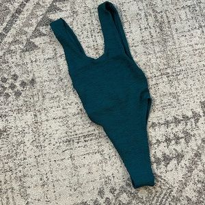 Bond-eye bound Linda one piece in jewel green